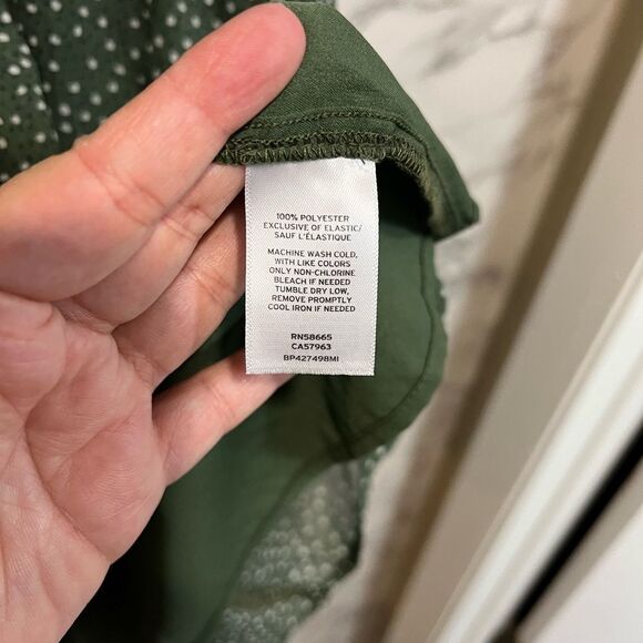 NEW Nordstrom BP Olive Green Print V-Neck Mini Dress Smocked Waist Cap Sleeve L - Picture 4 of 6